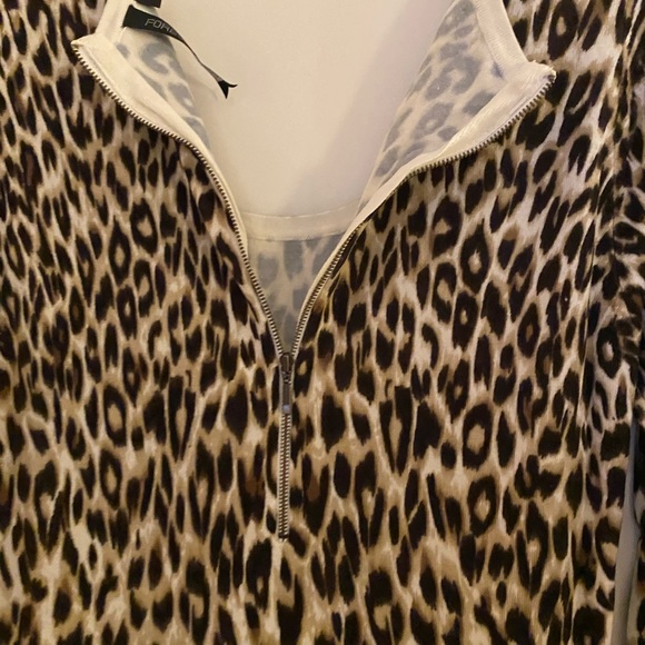 Leopard print dress - Picture 2 of 4